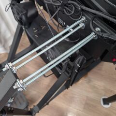 シムレーシングコックピット　モニター3台の画像