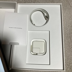 iPad  第6世代 32G