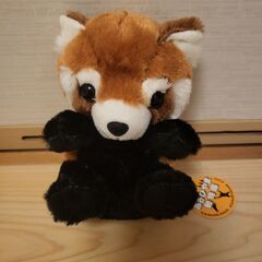【新品】ぬいぐるみ（レッサーパンダ）