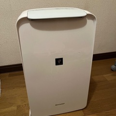 衣類乾燥除湿機　SHARP CV-J71Wの画像