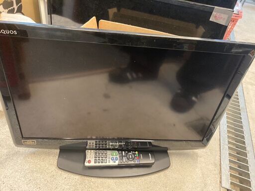 ☆中古￥7,800！SHARP　26インチ液晶テレビ　家電　2012年製　LC-26V7型　【BL043】