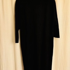 ZARA BASIC ワンピース　柔らかいスエード調素材の画像