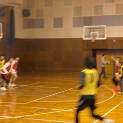いつも通り、行橋バスケットボールサークルは12月12日（木）行橋市立仲津中学校の体育館、19時から21時でありますよ。  - メンバー募集