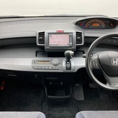 7人乗り！ちょうど良いサイズ感が魅力ですよね(^^♪
