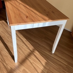 IKEA ダイニングテーブル