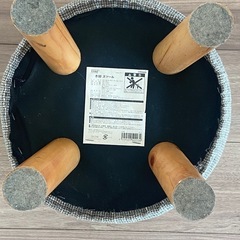 木製スツール（カバー脱着可）の画像
