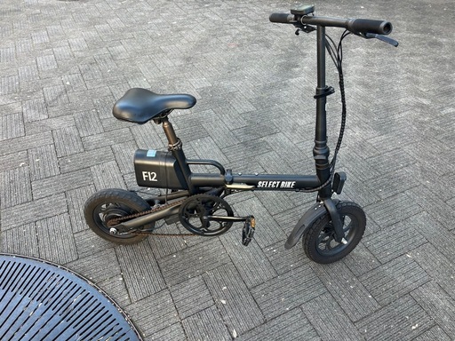 SELECT BIKE F12  電動アシスト自転車
