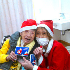 週3日/1日4h〜OK！無資格・未経験でも応募OK！/調理補助