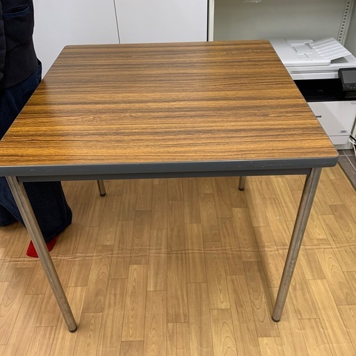 美品 事務机 購入