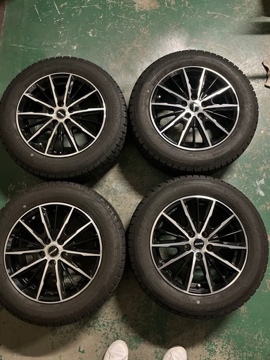 スタッドレスタイヤ&ホイールセット　15×6J グッドイヤーアイスナビ　ICE NAVI 7 185/65 R15 88Q ワンシーズン以内　極上　シエンタ