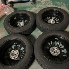 スタッドレスタイヤ&ホイールセット　15×6J グッドイヤーアイスナビ　ICE NAVI 7 185/65 R15 88Q ワンシーズン以内　極上　シエンタ の画像