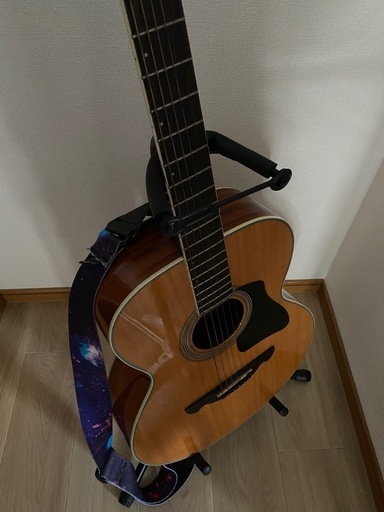 【決定】アコースティックギター/ギター/James/ストラップ、スタンド付き