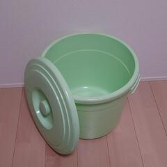 【お値下げ!】ポリ容器　桶の画像