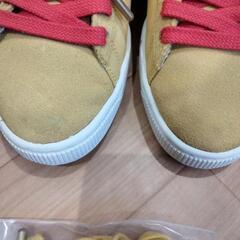 PUMA　HARIBO　スニーカー　24cmの画像