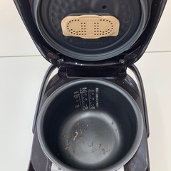 【ジャンク品】　炊飯ジャー の画像