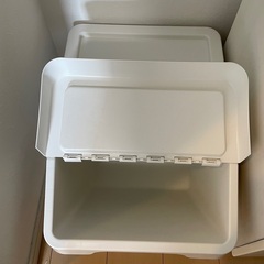ゴミ箱の画像