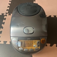 ZOJIRUSHI炊飯器