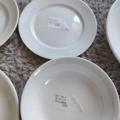 新品お皿　サイズいろいろ☆の画像