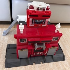 変形出動！ビッグファイヤー＆コマンドステーションの画像
