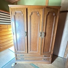 収納家具の画像