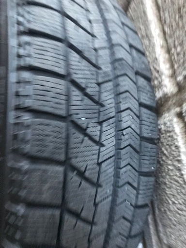 ブリヂストン　155/65R14 軽サイズ　スタッドレス　VRX 鉄ホイール付き４本セット