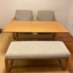 受け渡し予定あり：無印良品リビングでもダイニングでもつかえるテー...