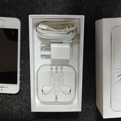 iPhone SE 第一世代　32GB シルバー SIMフリーの画像