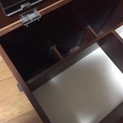 【今月末まで‼️】ミラー付きメイクBOXの画像