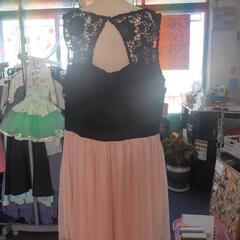 パーティードレスの画像