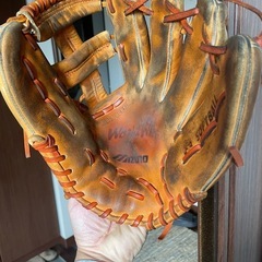 ソフトボール　グローブ　大人用！？の画像