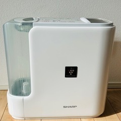シャープ　加熱気化式加湿器　プラズマクラスター搭載