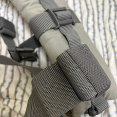 
美品  エルゴベビー抱っこ紐 グレーの画像