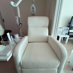 【期間限定大幅値下げ！】 ⭐︎ほぼ新品未使用⭐︎リクライニングチ...