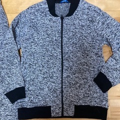 160サイズ　Navyセットアップ　の画像