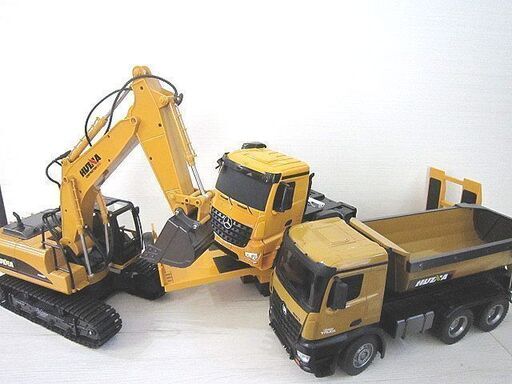 おもちゃ 働く乗り物 ショベルカー トレーラー ダンプトラック RC ３個セット HUINA 車 ラジコン【中古】JO12038TUD