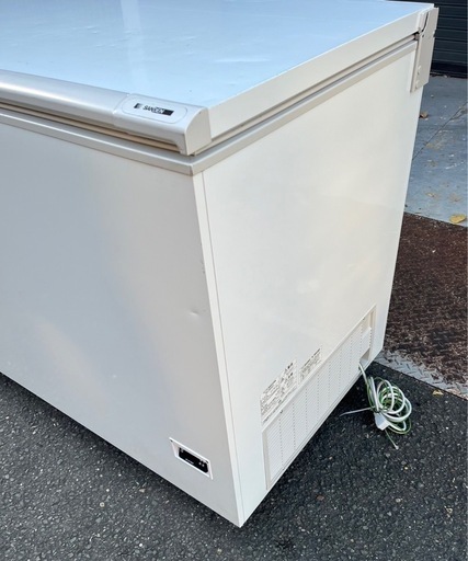 【動確済み】2021年 SANDEN 業務用 冷凍庫 SH-700XD 690L 1770×730×900 単相 100V 冷凍ストッカー フリーザー 大型 サンデン 大阪発