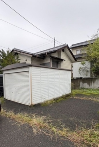 【再投稿】シャッター付き車庫