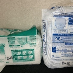 アテントうす型パンツM〜L22枚&リフレはくパンツ用パッド男女兼用30枚セット【j200】の画像