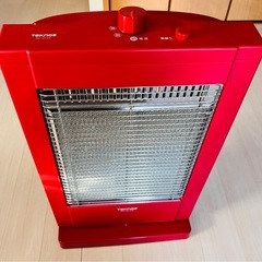 ハロゲンヒーター（RED)の画像