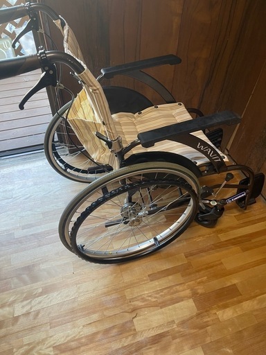車いす　WAVIT