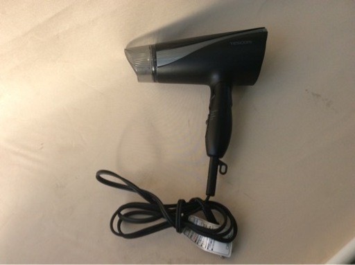 TESCOM へアドライヤー DXT300 2024年製の中古品です。TI121003