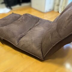 【中古品】42段ギア搭載 ★ 1億円座椅子ブラウン2個1セット　お譲りしますの画像