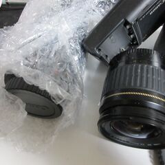 【Canon EOS40D キャノン イオス40D デジタル一眼レフカメラ ZOOM LENS EF-S 17-85mm 1.4-5.6 IS USM バッテリー 充電器付】の画像