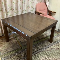 長脚テーブル