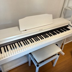 【3日間のみの掲載】電子ピアノ　ローランド　RP501R-WH