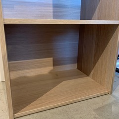 2段カラーボックスの画像