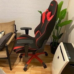 お値下げいたしました。AKRACING エーケーレーシング メッシュ Wolf ウルフ 赤 レッド RED ゲーミングチェア 椅子の画像