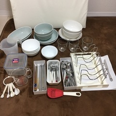キッチン用品お得セット 67ピース！