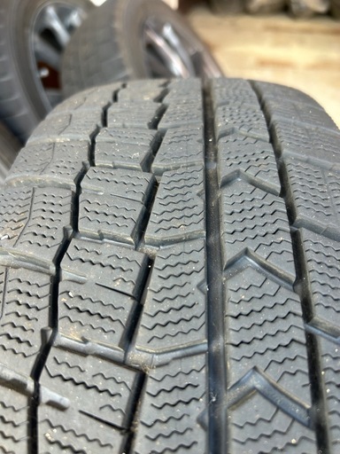 195/50R16スタッドレス　アクア・ヴィッツ・ロードスター・スイフト・バイザー・ランサー　etc…　