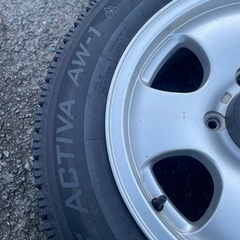 スズキジムニースタッドレスアルミホイール175／80R16の画像